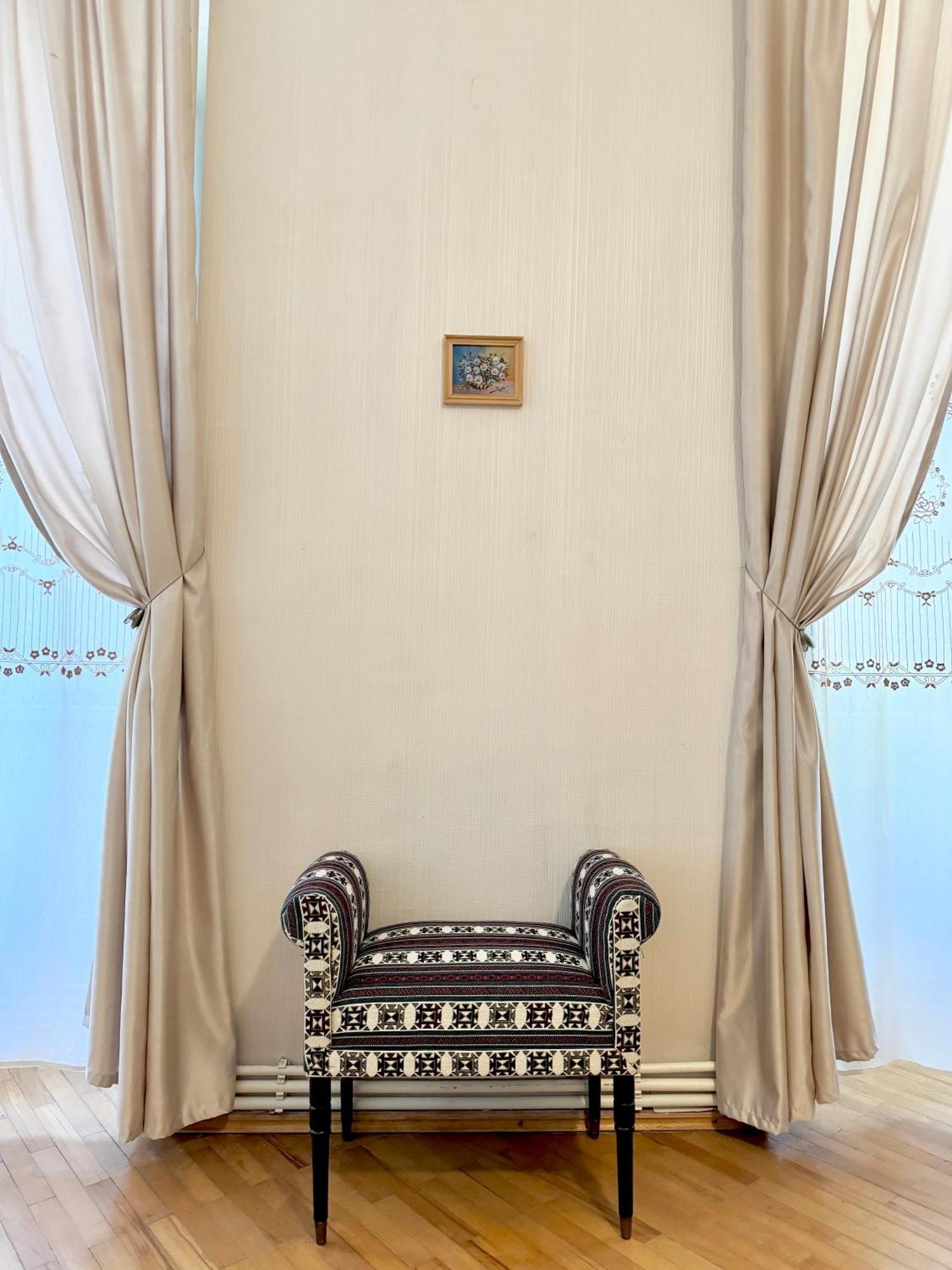 Authentic Old Tbilisi Apartment Екстериор снимка